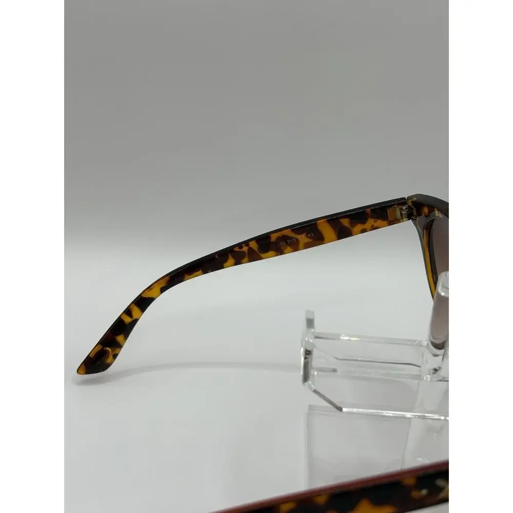 Oscar de la Renta Tortoise Oversized Sunglasses Brown Gradient Lens
